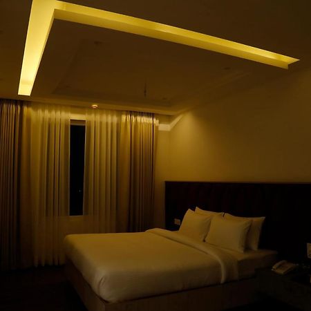 Dayal Hotel Una (Himachal Pradesh) Екстер'єр фото